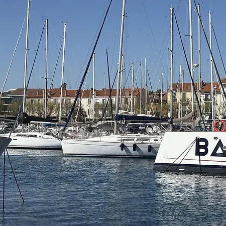 Avec Parking - 4 Pers. *